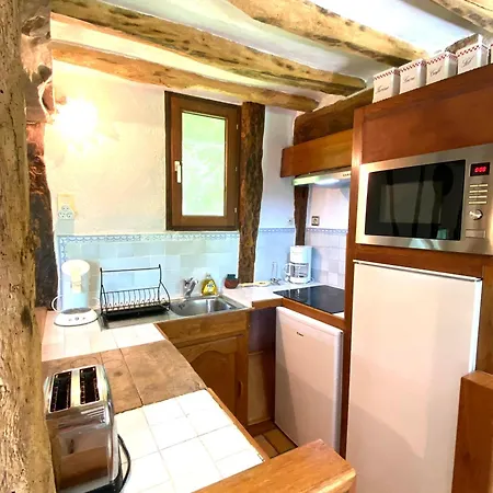 Le Manoir De La Lanterne Et Son - 2 A 9 Pers Neuville-sur-Touques