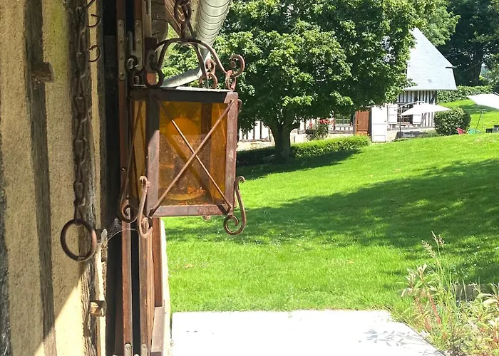 Le Manoir De La Lanterne Et Son - 2 A 9 Pers