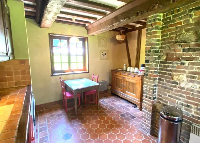 Le Manoir De La Lanterne Et Son - 2 A 9 Pers Neuville-sur-Touques